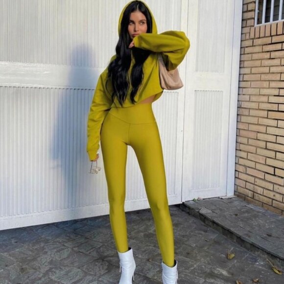 Alo Airlift High Waist Leggings Chartreuse NWT - Picture 13 of 16